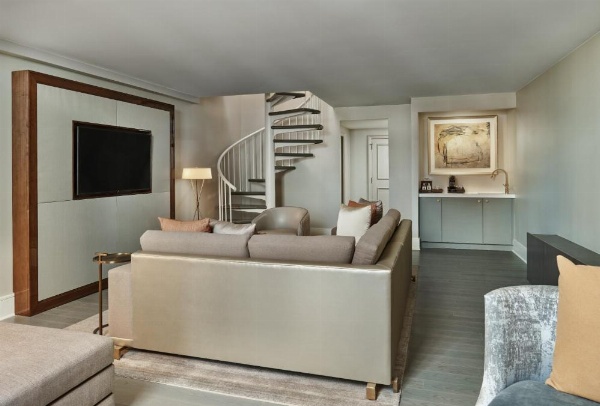 Hotel Crescent Court image 31