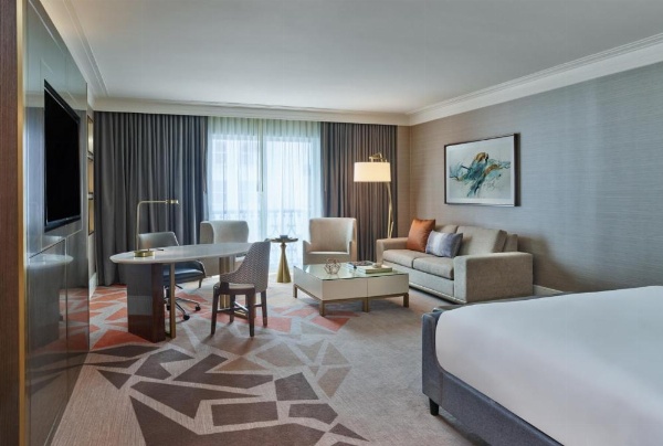 Hotel Crescent Court image 46