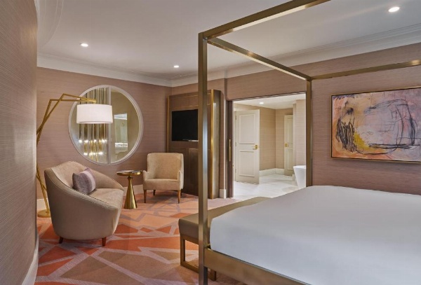 Hotel Crescent Court image 72